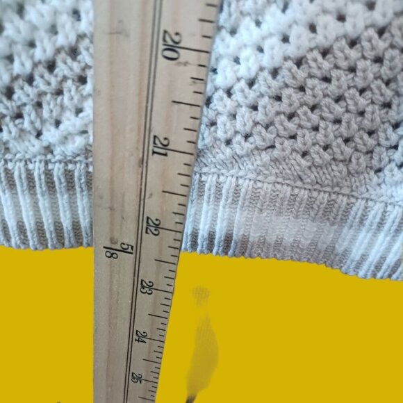 Dunnes Sleeveless & Vest Crochet Sweater Tank Top beige/White Small - Picture 4 of 10